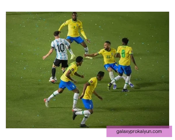 阿根廷队战术创新：灵活阵型助力球队状态回暖，重回巅峰